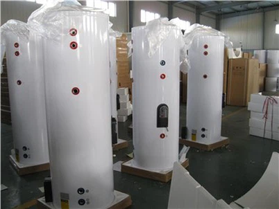 Rezervor solar pentru încălzirea apei calde